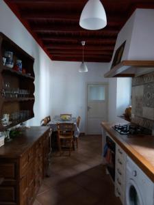 Кухня або міні-кухня у Las Jimenas