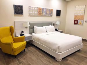 Satama Hotel客房内的一张或多张床位