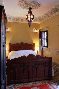 Llit o llits en una habitació de Riad Bab Chems