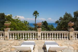 Foto da galeria de Ionian Garden Villas - Villa Olea em Benitses