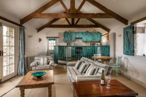 A seating area at Trenderway Farm