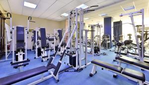 Fitness centrum a/nebo fitness zařízení v ubytování Best Western Plus Soave Hotel