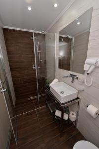 Kupatilo u objektu Hotel Alexandar II