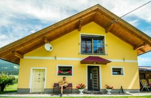 The building in which the holiday home is located