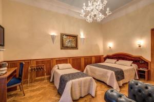 Gallery image of Relais Conte Di Cavour De Luxe in Rome