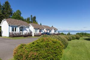 Photo de la galerie de l'établissement Motel au Fleuve d'Argent, à Rivière-du-Loup