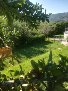 Fotografie z fotogalerie ubytování Holiday Home Mandalena v destinaci Buzet