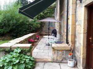 En have udenfor Elgin Self Catering Holiday Cottage