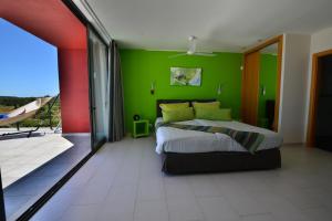 A bed or beds in a room at Bed and Breakfast Cas al Cubo