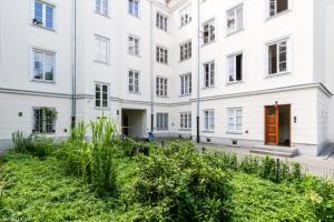 Ogród w obiekcie Marta Old Town Apartment