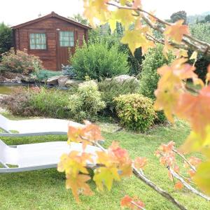 Jardín al aire libre en A Cantaruxa Maruxa Turismo Rural