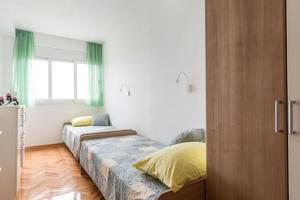Postel nebo postele na pokoji v ubytování Apartment-center of Split