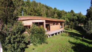 Zahrada ubytování Casas Martín Pescador, Lago Huillinco, Chiloe
