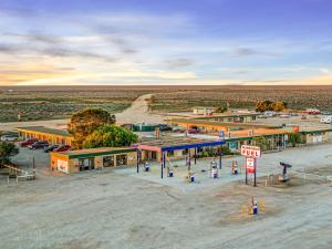 Nullarbor Roadhouse