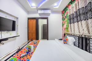 TV a/nebo společenská místnost v ubytování FabHotel ABC View