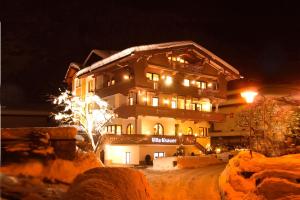 Fotografie z fotogalerie ubytování Appart & Hotel Garni Villa Knauer v Mayrhofenu
