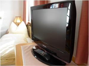 TV a/nebo společenská místnost v ubytování Gasthof Obermair