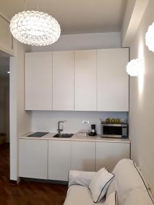 A kitchen or kitchenette at AD Home centro