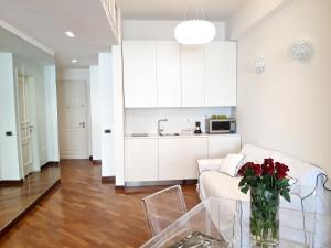 A kitchen or kitchenette at AD Home centro