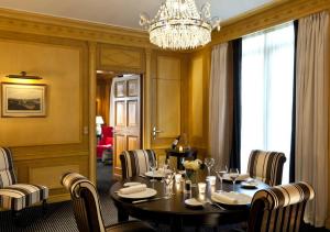 
Restaurant ou autre lieu de restauration dans l'établissement Hôtel Barrière Le Royal Deauville
