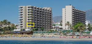 Photo de la galerie de l'établissement Apartamento privado en Hotel Sol Aloha, à Torremolinos