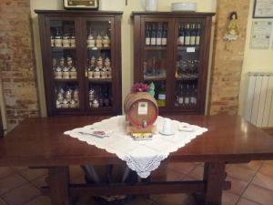 Agriturismo Casa degli Archi italokat is kínál