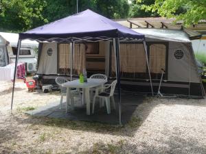 Fotografie z fotogalerie ubytování Caravans Bijela Uvala v Poreči
