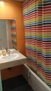 A bathroom at Urb. Valle Romano Capitolio 11B-C