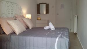 Ein Bett oder Betten in einem Zimmer der Unterkunft Albergue Valderrobres Auto check-in
