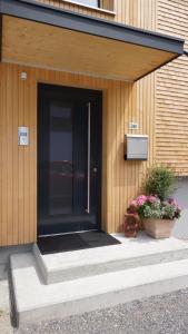 Exteriér alebo vchod do ubytovania Haus Edeltraud