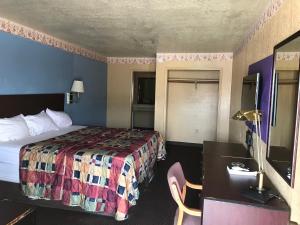 Denah lantai Deluxe Inn Kilgore