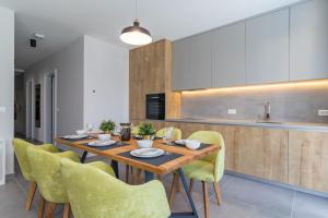 Kuchyňa alebo kuchynka v ubytovaní Luxury Apartments Magali 2