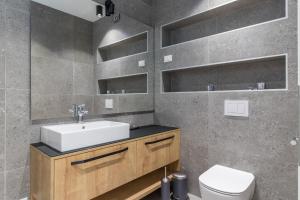 Kúpeľňa v ubytovaní Luxury Apartments Magali 2