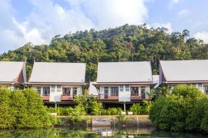 Gallery image of Bhu Tarn Koh Chang Resort & Spa in Ko Chang