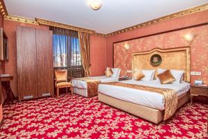 A bed or beds in a room at Antea Palace Hotel & Spa