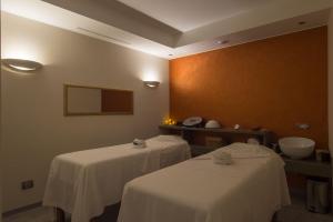 Lázně a/nebo wellness v ubytování Borgo La Chiaracia Resort & SPA