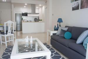 Kuchyň nebo kuchyňský kout v ubytování Lavaderos Suites