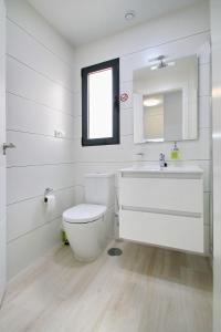 A bathroom at Alex Sun