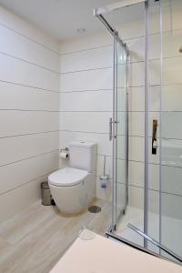 A bathroom at Alex Sun