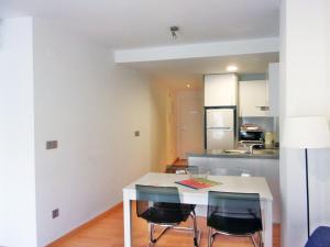 Una cocina o kitchenette en ALC - Brickrental Calle Mayor