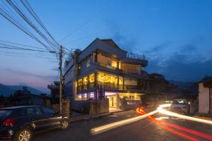 Bangunan di mana terletaknya hotel