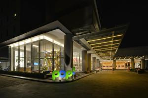 Bangunan di mana terletaknya hotel