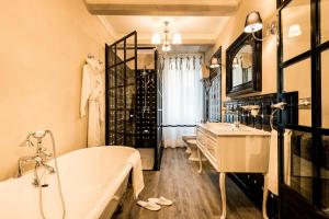 Gallery image of La Vite 2.0 apartments in Desenzano del Garda