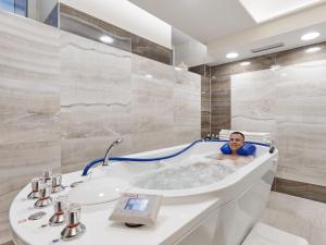 Phòng tắm tại Hotel Sirius