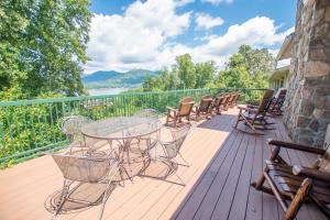 Foto dalla galleria di Lake Chatuge Lodge a Hiawassee