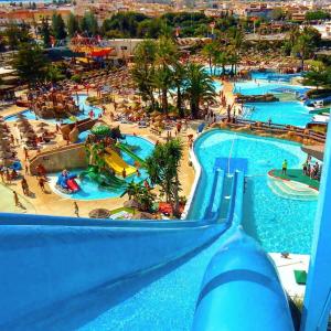 The swimming pool at or close to Fuengirola Lux
