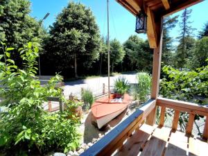 Ein Garten an der Unterkunft Strandfeeling