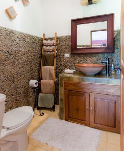 Gallery image of Casa Monos Locos - Portasol Vacation Rentals in Portalón