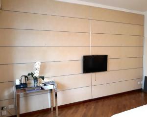 A television and/or entertainment centre at AD Home centro