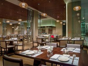 Restaurace v ubytování The Sebel Xining-Managed By Sofitel